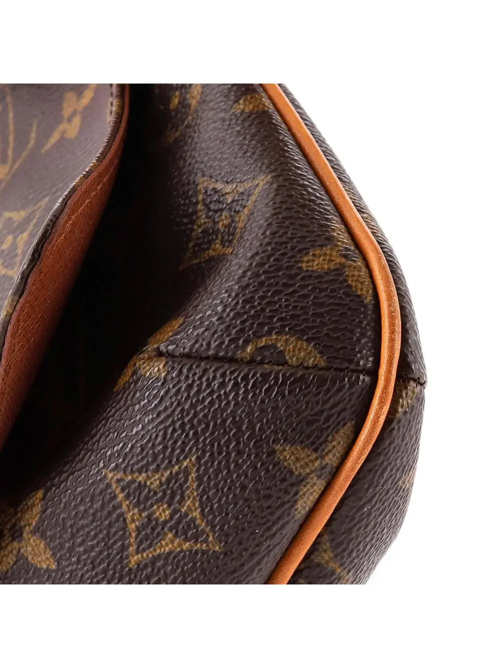 Louis Vuitton Musette Tango Handbag #269705L91B